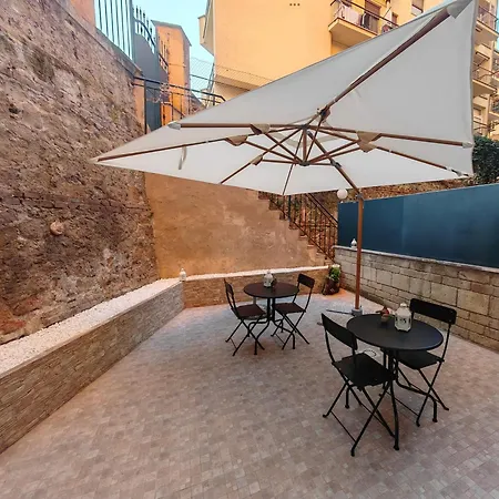 Capital Bed and breakfast *